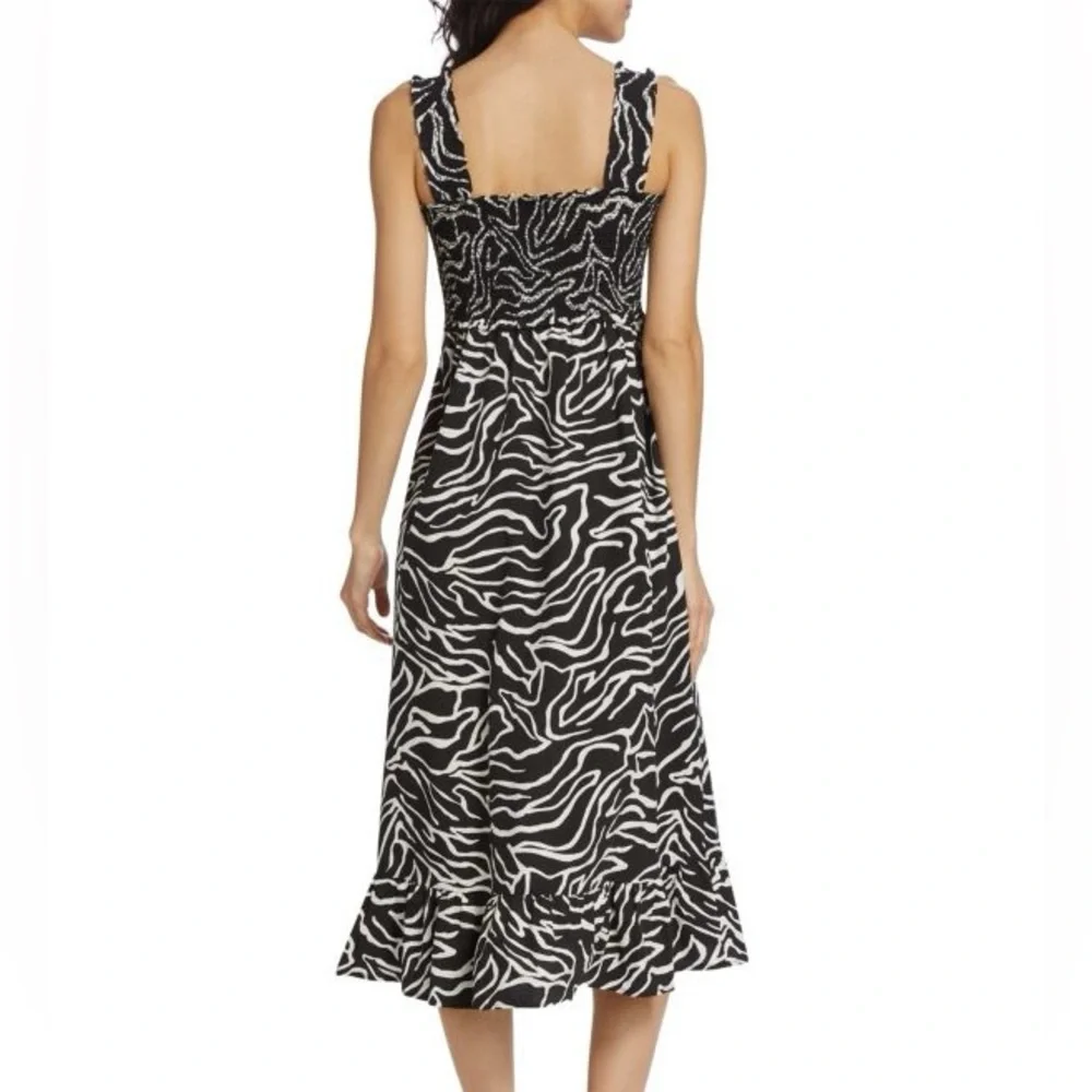 RAILS Rumi Printed Smocked Midi Dress Size Small - Picture 2 of 9